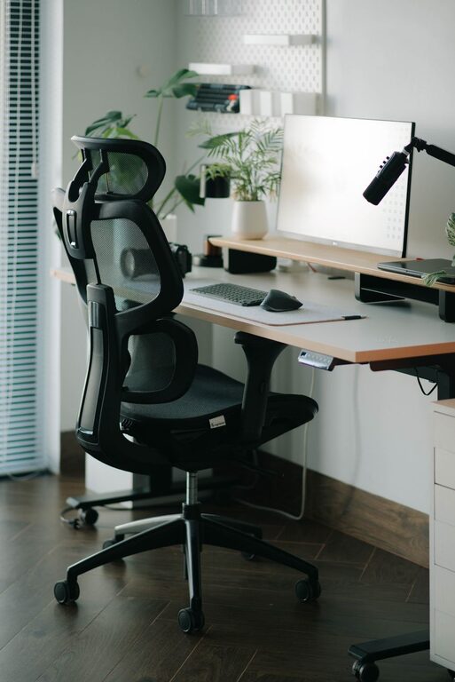 Desk Setup Tips for Focus and Comfort
